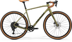 Silex 200 - Low Key Green (Black) - MY26